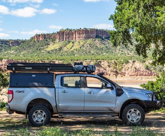 Alu-Cab Hardtop Explorer Ford Ranger 2012-22 Doppelkabine schwarz/glatt