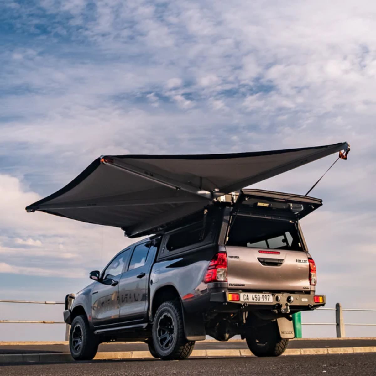 Alu-Cab Markise 180°, links