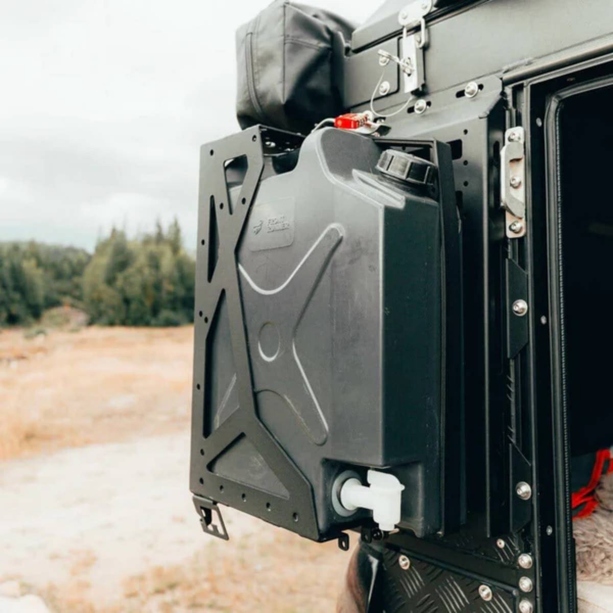 Alu-Cab Kanisterhalter Links/Rechts schwarz