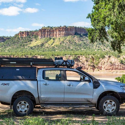 Alu-Cab Hardtop Explorer Ford Ranger 2012-22 Doppelkabine schwarz/glatt