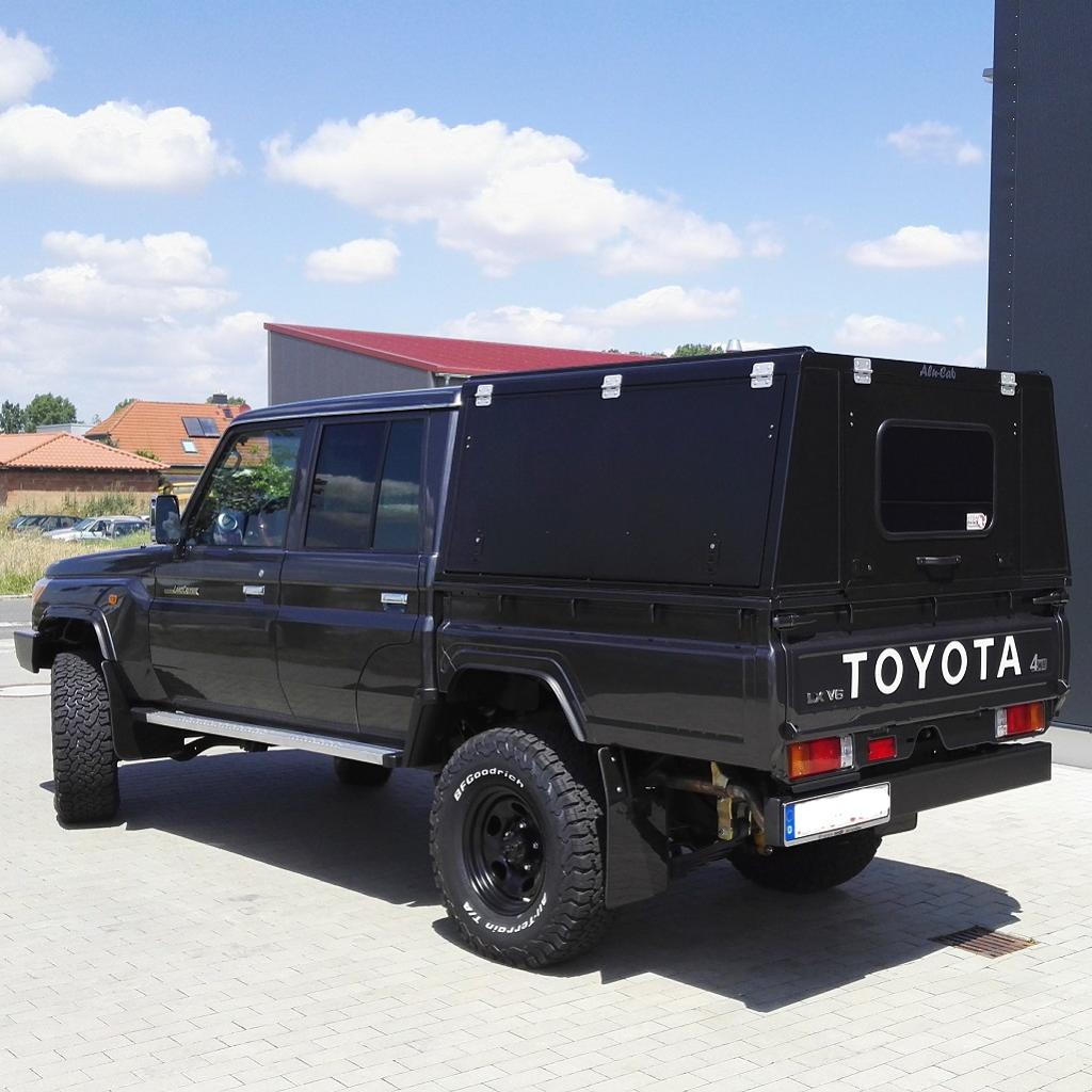 Alu-Cab Hardtop Adventure Toyota Land Cruiser 79 1984+ Doppelkabine schwarz/ glatt
