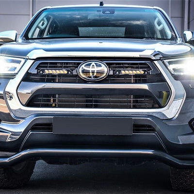 Lazer Lamps Kühlergrill-KitToyota Hilux (2021-Present) (Active, Icon and Invincible Models) - Grille Mount Kit (includes: 2x Linear-6 Elite, 1x Grille Mount Brackets, 1x 2L-LP-120)
