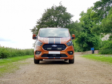 Preview: LAZER Lamps FORD TRANSIT CUSTOM (2018+) GRILLE KIT TRIPLE-R-750 ELITE GEN2