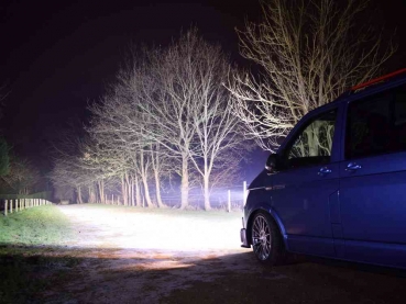 Preview: LAZER Lamps Kühlergrill-Montagesatz für VW T6 Highline/Trendline/Edition inkl. 2x ST-4 Evolution