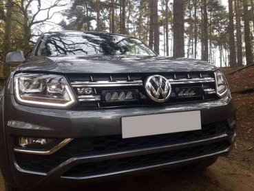 Lazer Lamps Kühlergrill-Montagesatz für Volkswagen Amarok, inkl. 2x Triple-R 750 Elite (2010+)