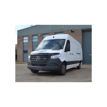 LAZER LAMPS KÜHLERGRILL-KIT MERCEDES SPRINTER (2018+) INKL. 2X TRIPLE-R 750 ELITE