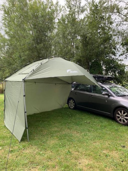 Skadu Too, mit 3 Seitenwänden.