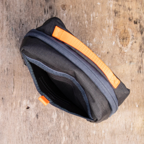 Klett Box Bag L schwarz